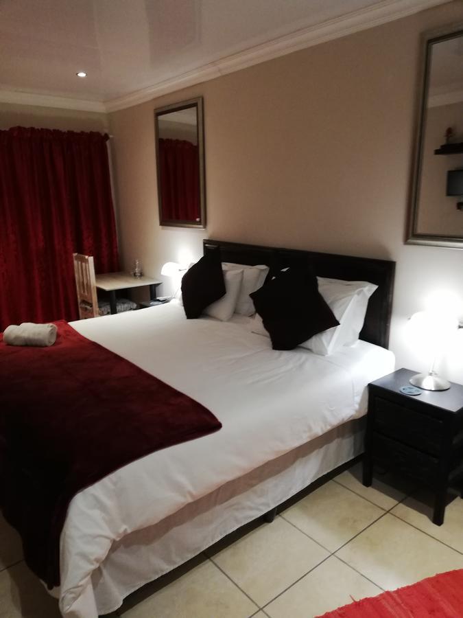 Bed and Breakfast Giardino a 194 Welkom Esterno foto